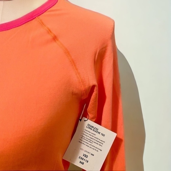 • Victoria’s Secret • Seamless Long Sleeve Cutout Top - Picture 6 of 8